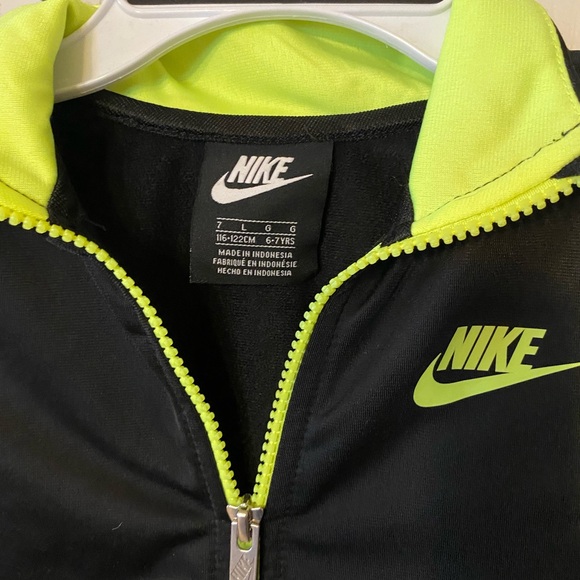 NIKE boys L size 7 New with Tags!! - Picture 4 of 6